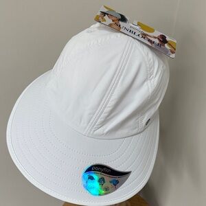 NWT Ponyflo Women’s Sun Hat
